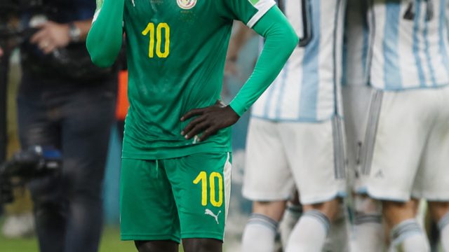 Senegal's World Cup Hopes Dwindle Amid Mistakes and Argentina Thrives