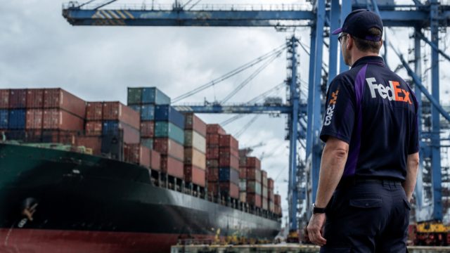 FedEx Faces Trade Challenges Despite Strong Earnings Growth