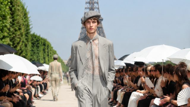 Dior Reschedules Men's Fashion Show Amidst Paris Heat Wave